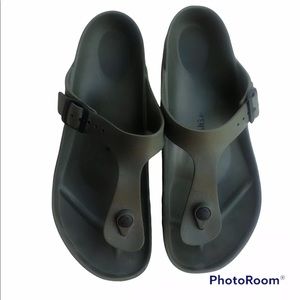 BIRKENSTOCK Green Gizah Flip Flop Sandals 10-10.5